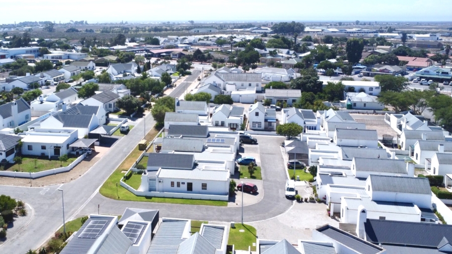 To Let 3 Bedroom Property for Rent in Laaiplek Western Cape